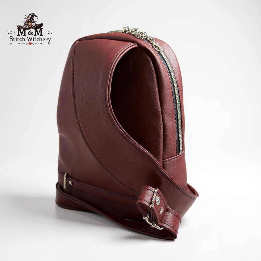 The Simplistic Sling (Booklover)