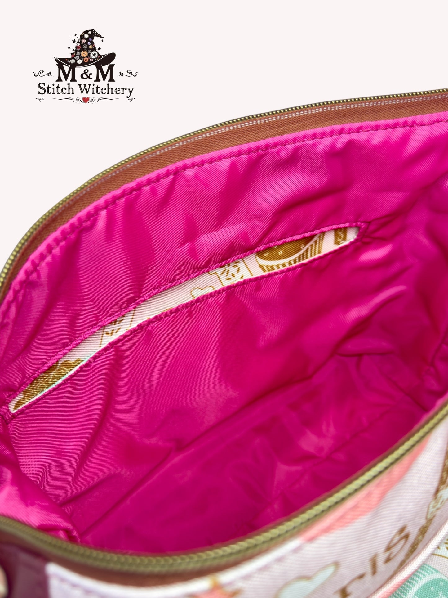 The Bomb Beauty Bag (Paris)