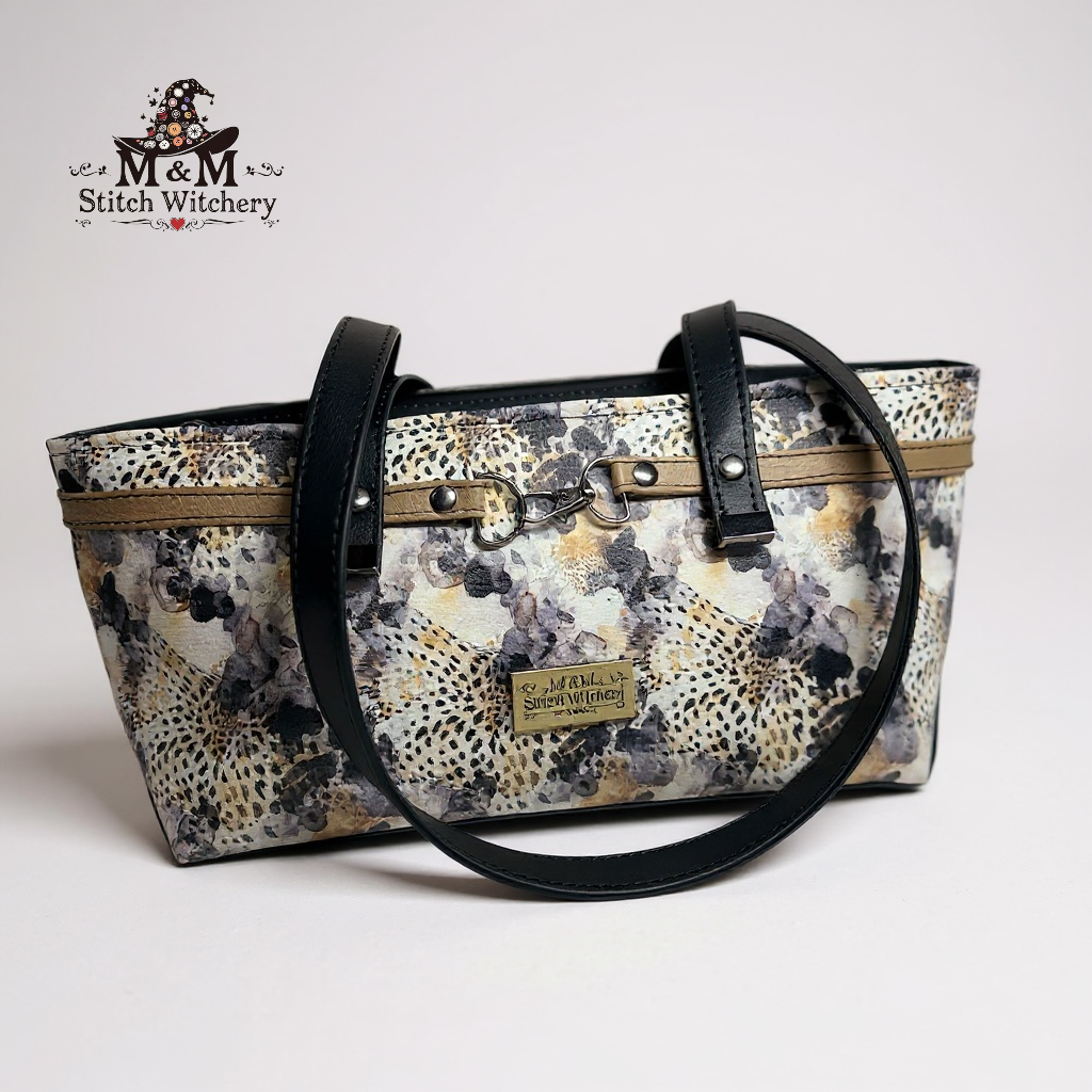 Celeste East West Bag (Leopard print)