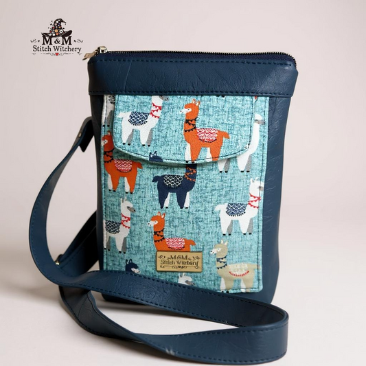 The Sander Midi Sling Bag (Llama's)
