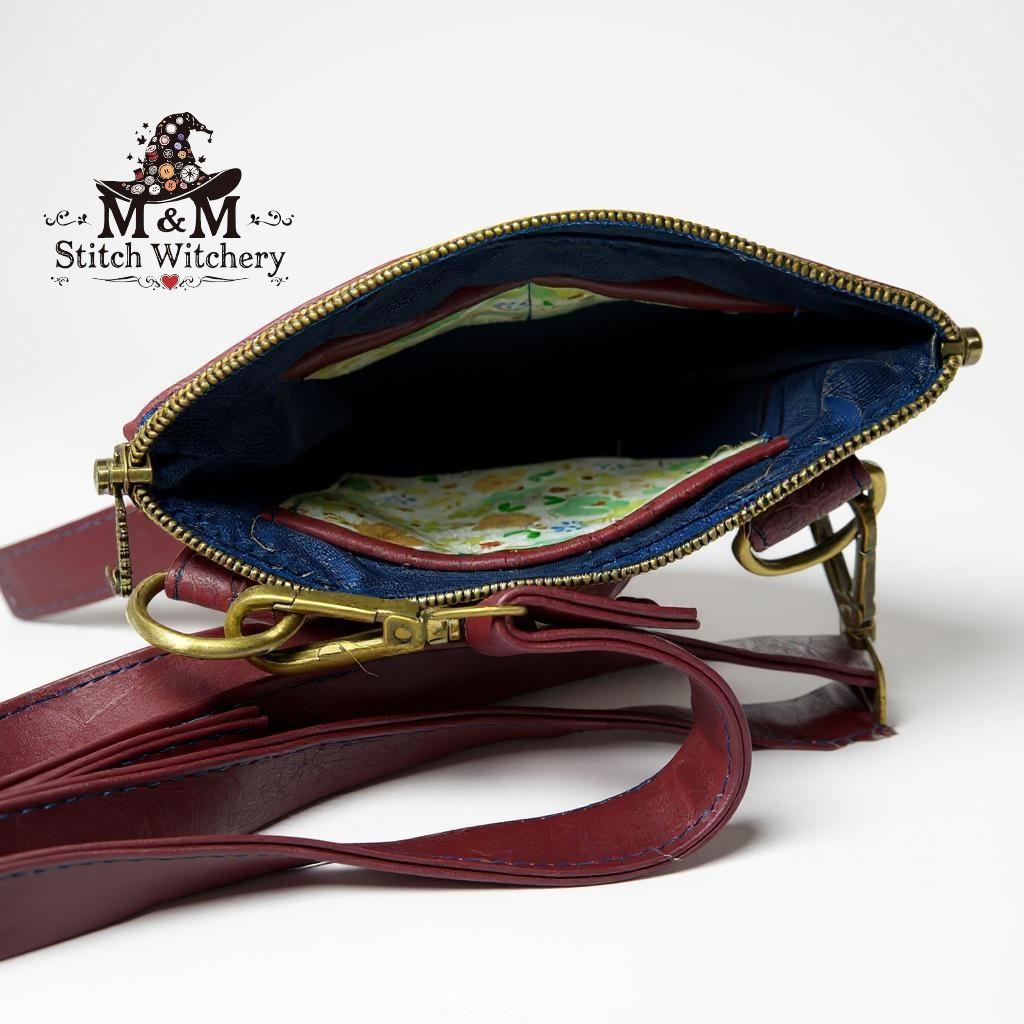 The Sander Midi Sling Bag (Blooming Ink)