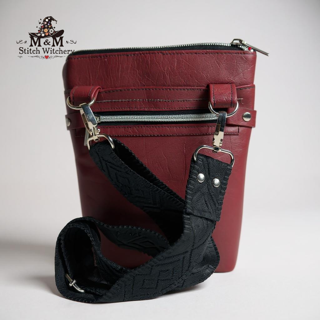 The Friends Midi Sling Bag (Goth Girl 1)