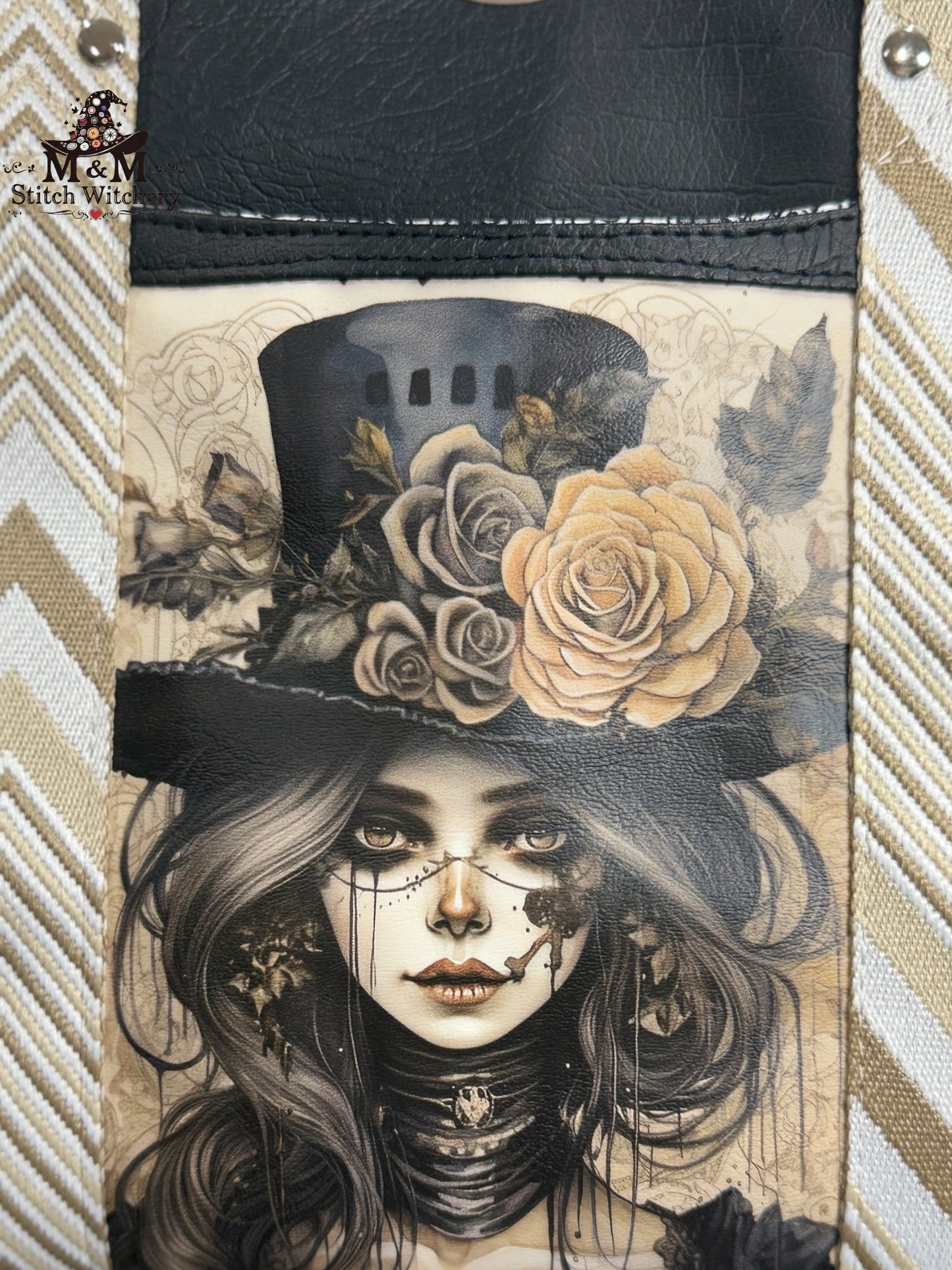 The GQ Tote Bag (Girl 1)