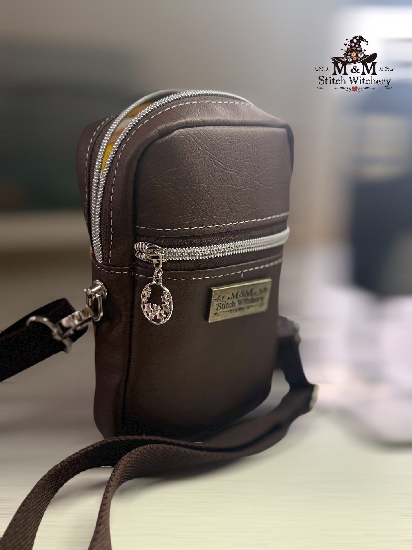 On the Go Mini Sling (Girl in Flowers)