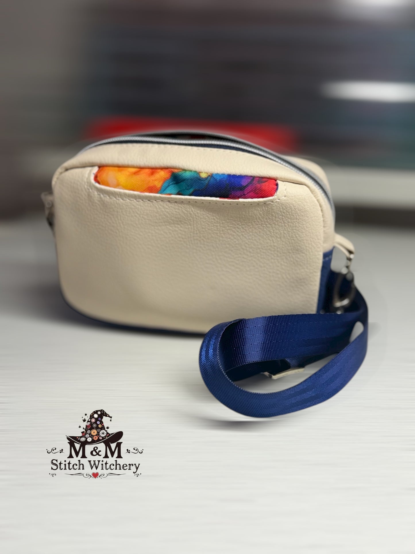 Trio Mini Crossbody Small (Flowers)