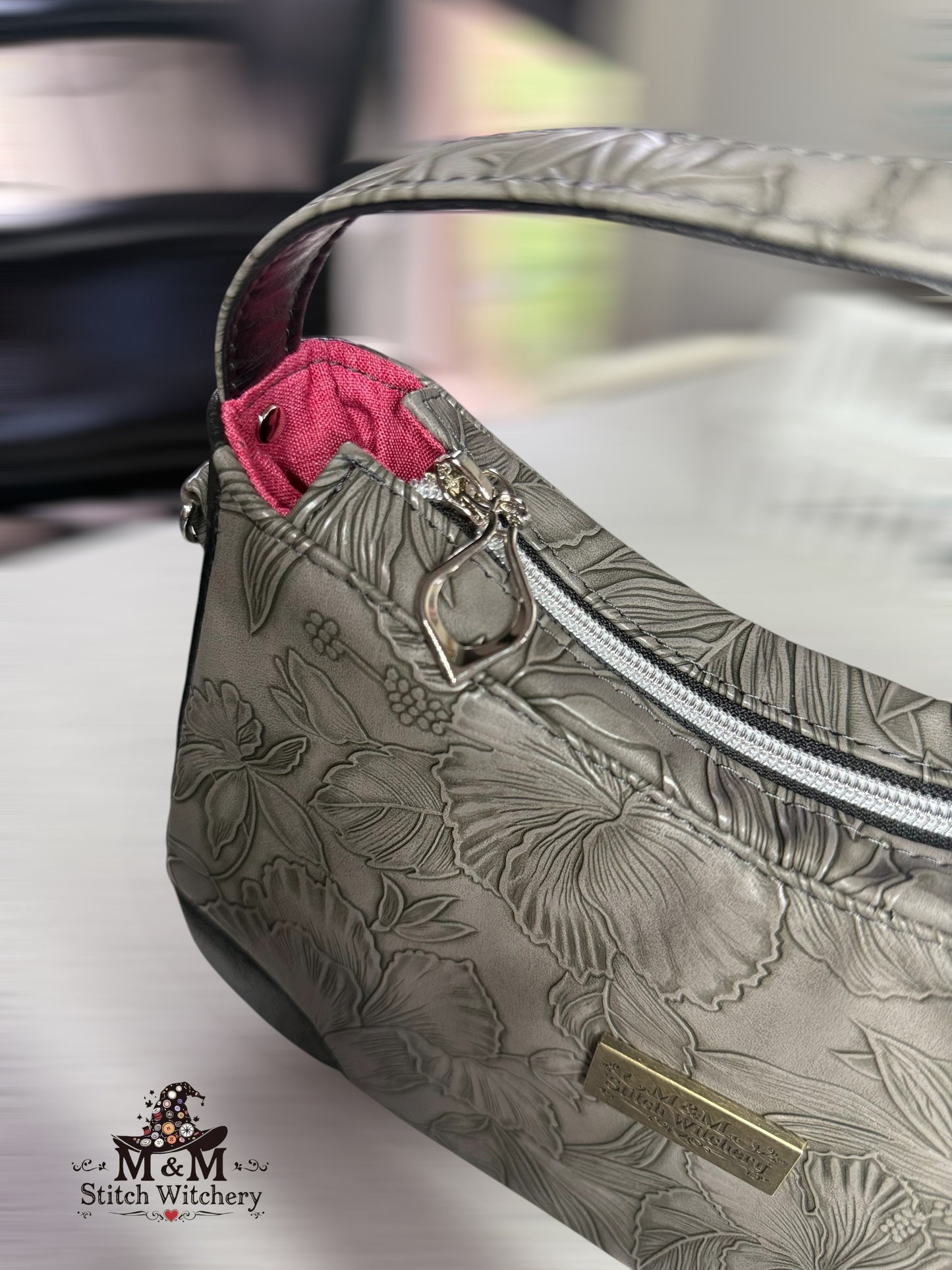 The Annabelle Handbag (Gray)