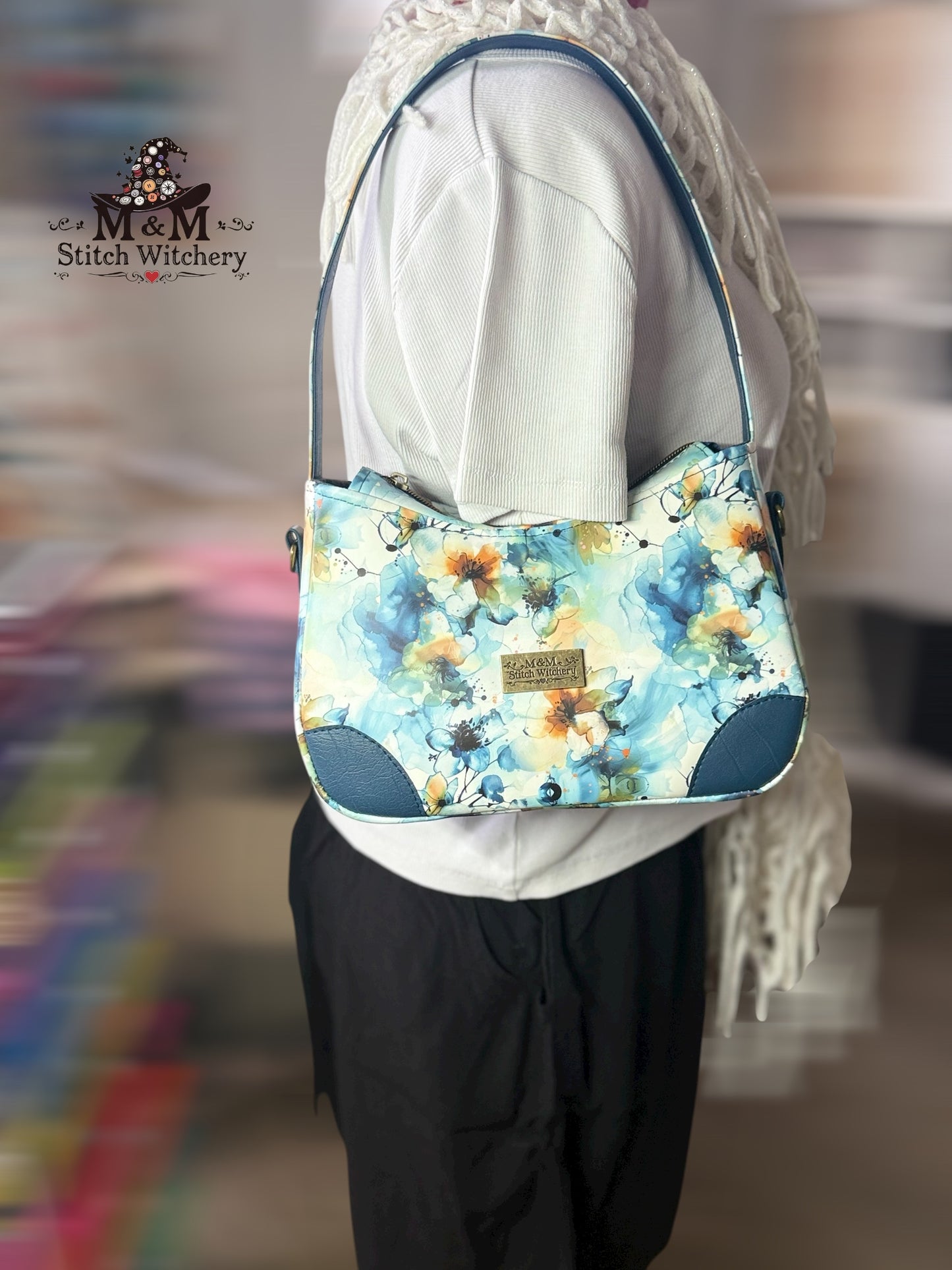 The Annabelle Handbag (Blue Flowers)
